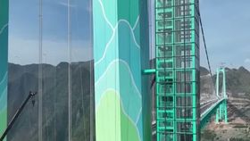 VIDEO China inaugurează cel mai înalt pod din lume peste Marele Canyon